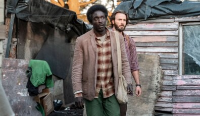 Michael Kenneth Williams, Chris Evans - Red Sea Diving Resort - Photo Credit: Netflix / Marcos Cruz