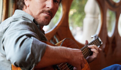 eddie vedder Earthling
