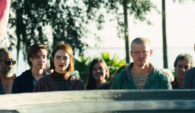 Emma Stone and 
Jesse Plemons in KINDS OF KINDNESS. Photo by Atsushi Nishijima. Courtesy of Searchlight Pictures. © 2024 Searchlight Pictures All Rights Reserved