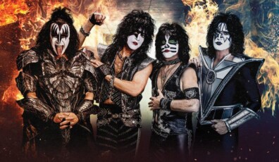 kiss-1024x555-2